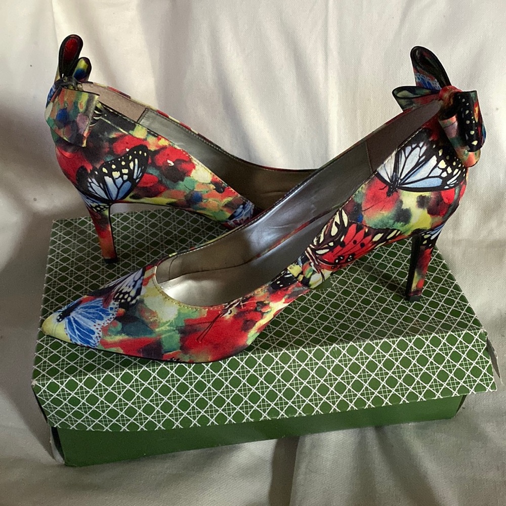 J Renee womens evening shoe size  12 wide.